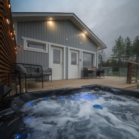 Arctic Snow Lake Lodge Rovaniemi