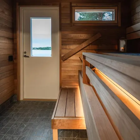 Arctic Snow Lake Lodge Apartment Rovaniemi